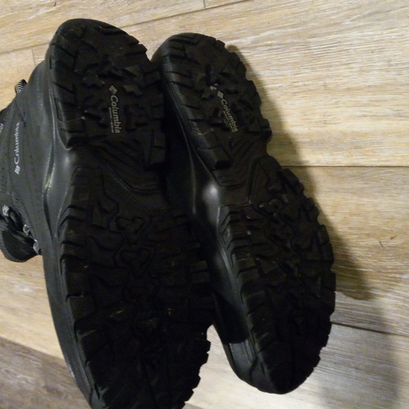 BLACK COLUMBIA 200grams OMNI-GRIP BOOTS - Picture 6 of 10